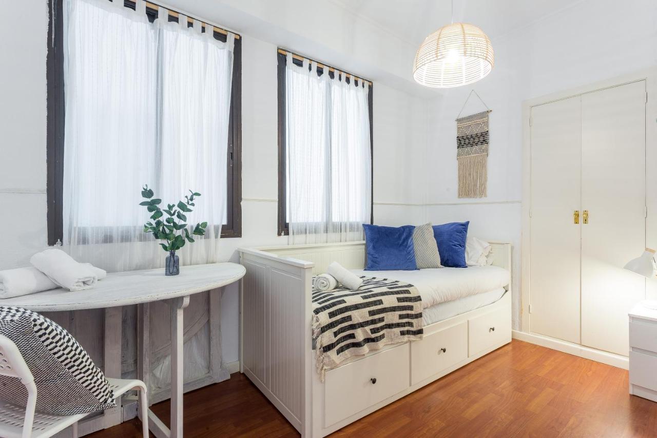 Illa Diagonal Apartment Barcelona
